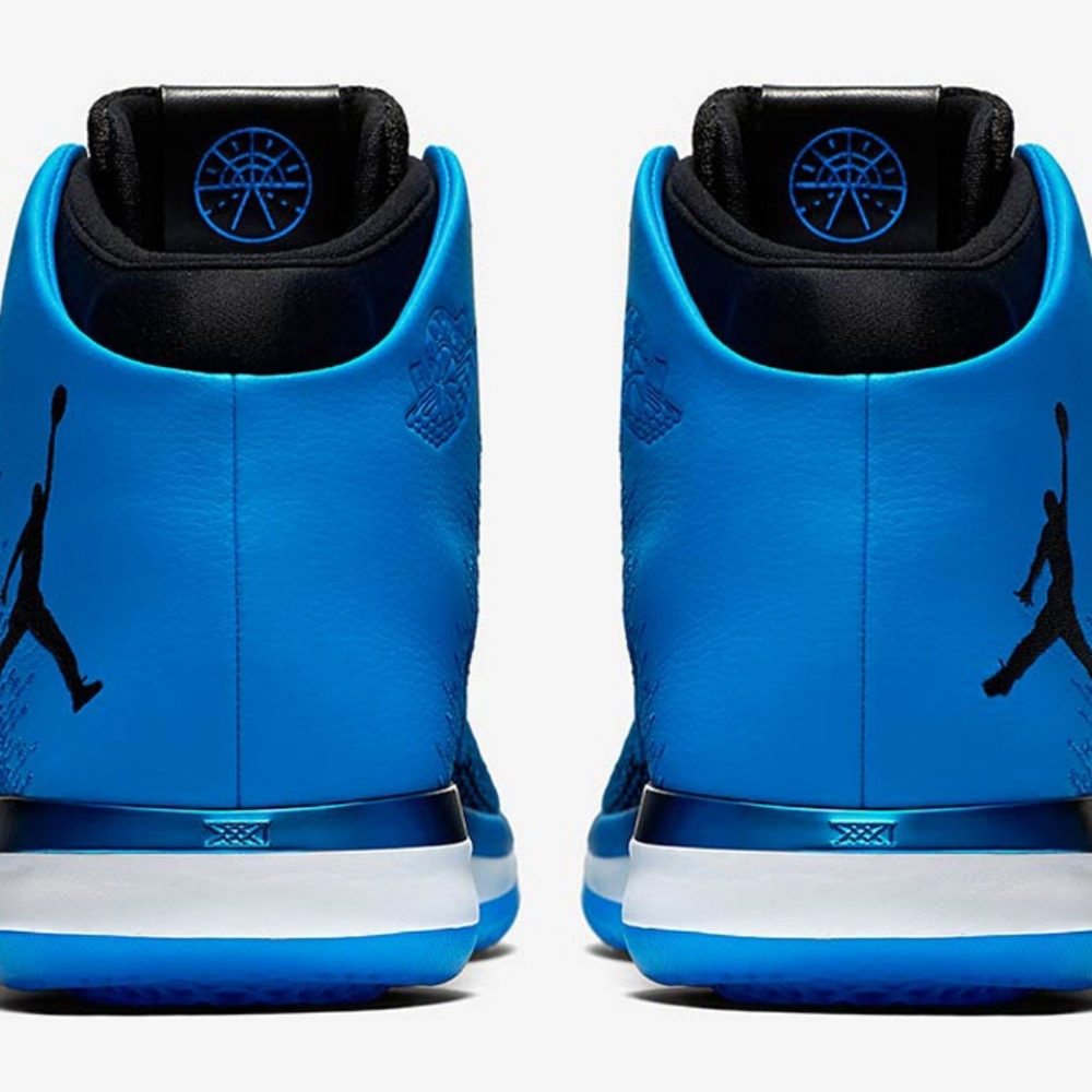 **SOLD** Jordan Royal XXX1, size 12